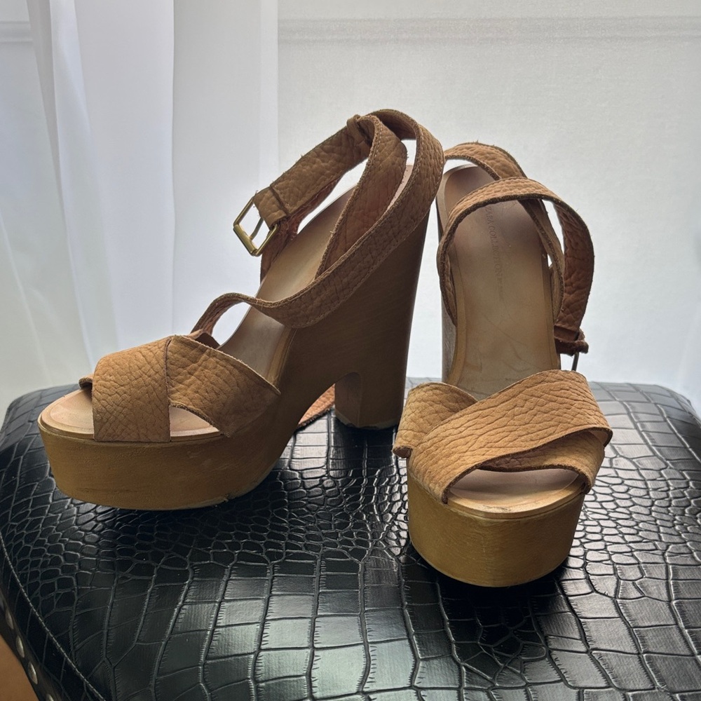 Women's Tan Platform Heels